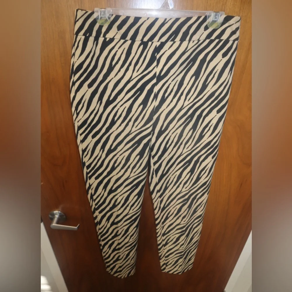 Talbots Black and Cream Animal Print Pants - Picture 4 of 5